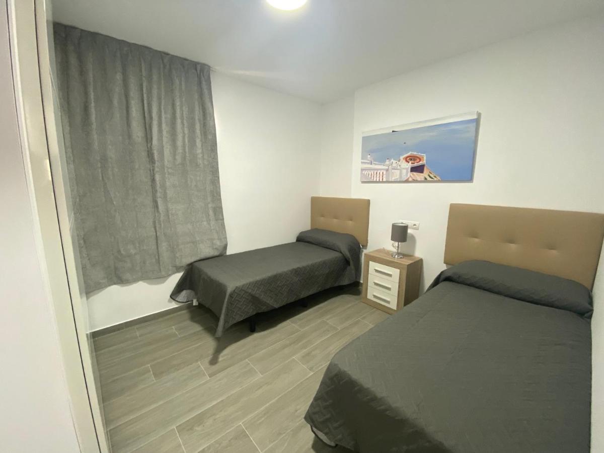 Apartamento Torre Levante 2 Habitaciones Benidorm Luaran gambar